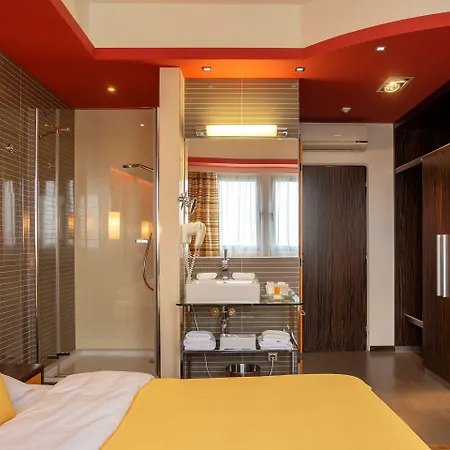 Continental 4*
