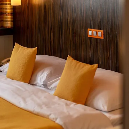 Continental 4*