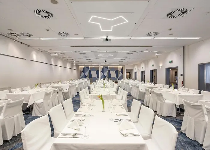 Hotell Continental 4*