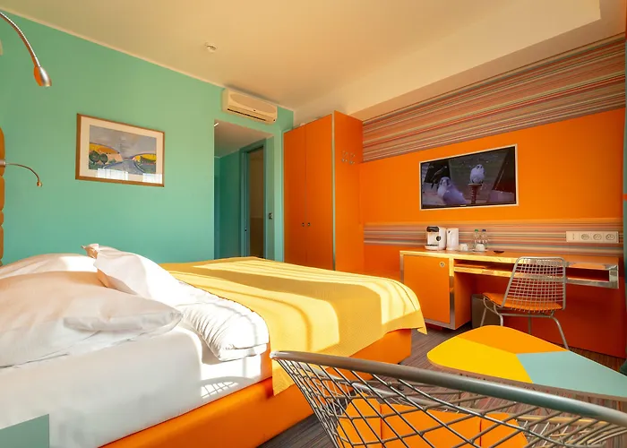 Hotell Continental 4*